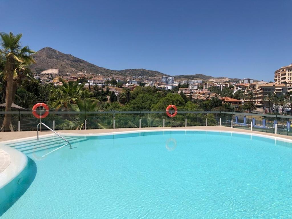 2 Bedroom Luxury In Apartment Benalmádena